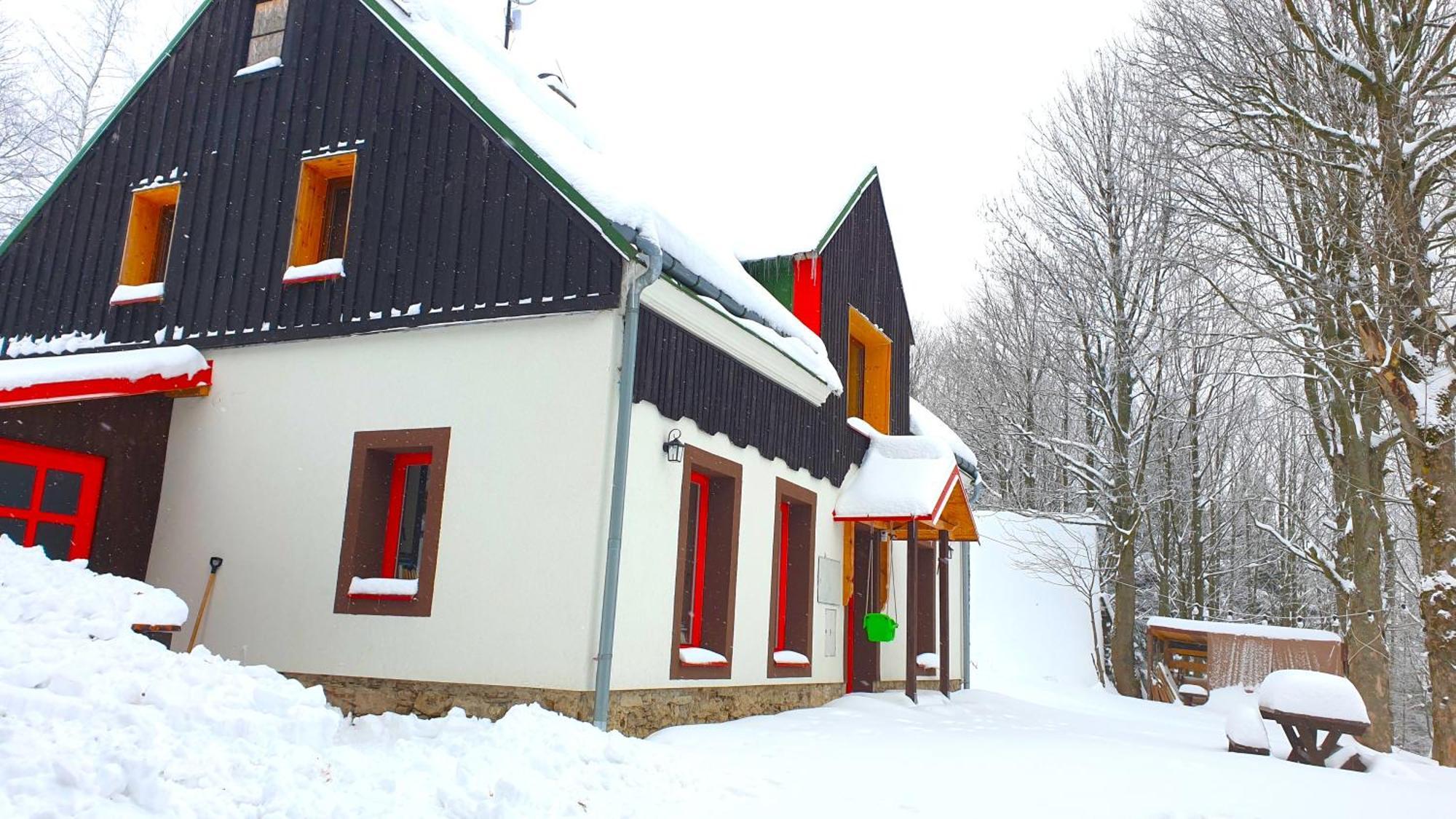 Five Maple Home For Families And Wild Nature Lovers Medenec Exterior foto